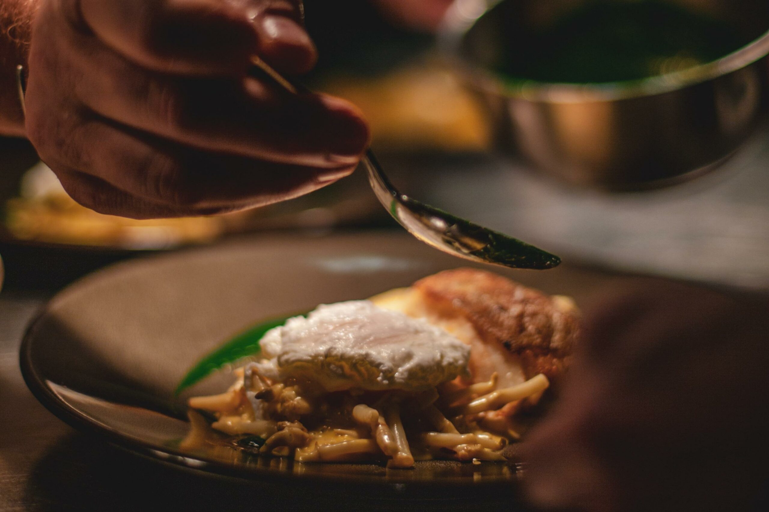 Les secrets de la présentation des plats : Comment émerveiller vos convives avec un traiteur professionnel ?